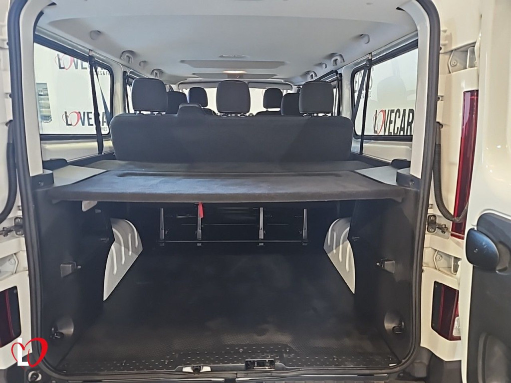 RENAULT TRAFIC 1.6 DCI ZEN L2 8 PLAZAS 125 de segunda mano