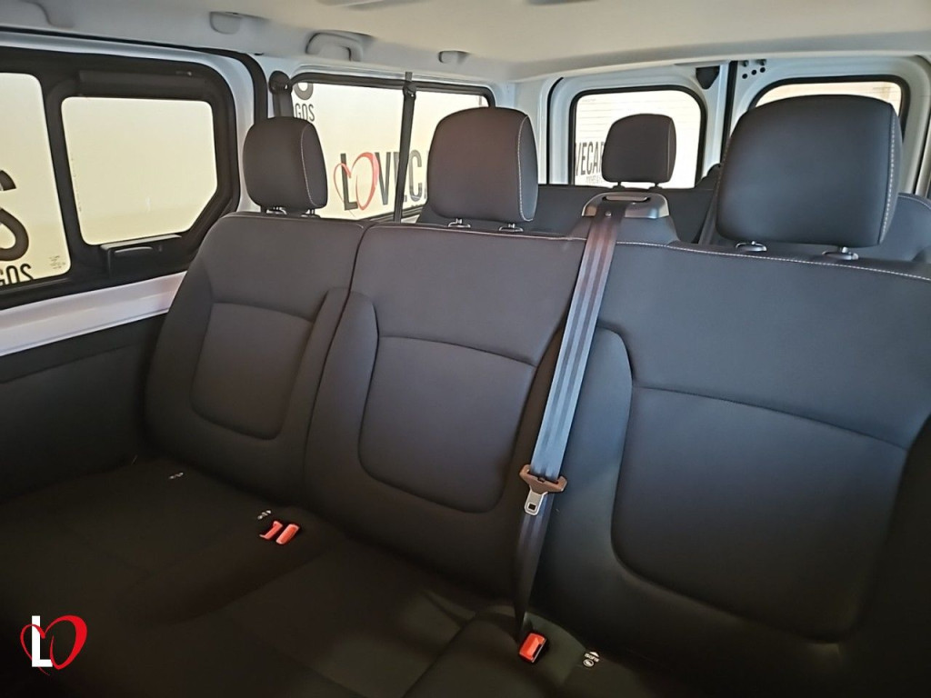 RENAULT TRAFIC 1.6 DCI ZEN L2 8 PLAZAS 125 de segunda mano