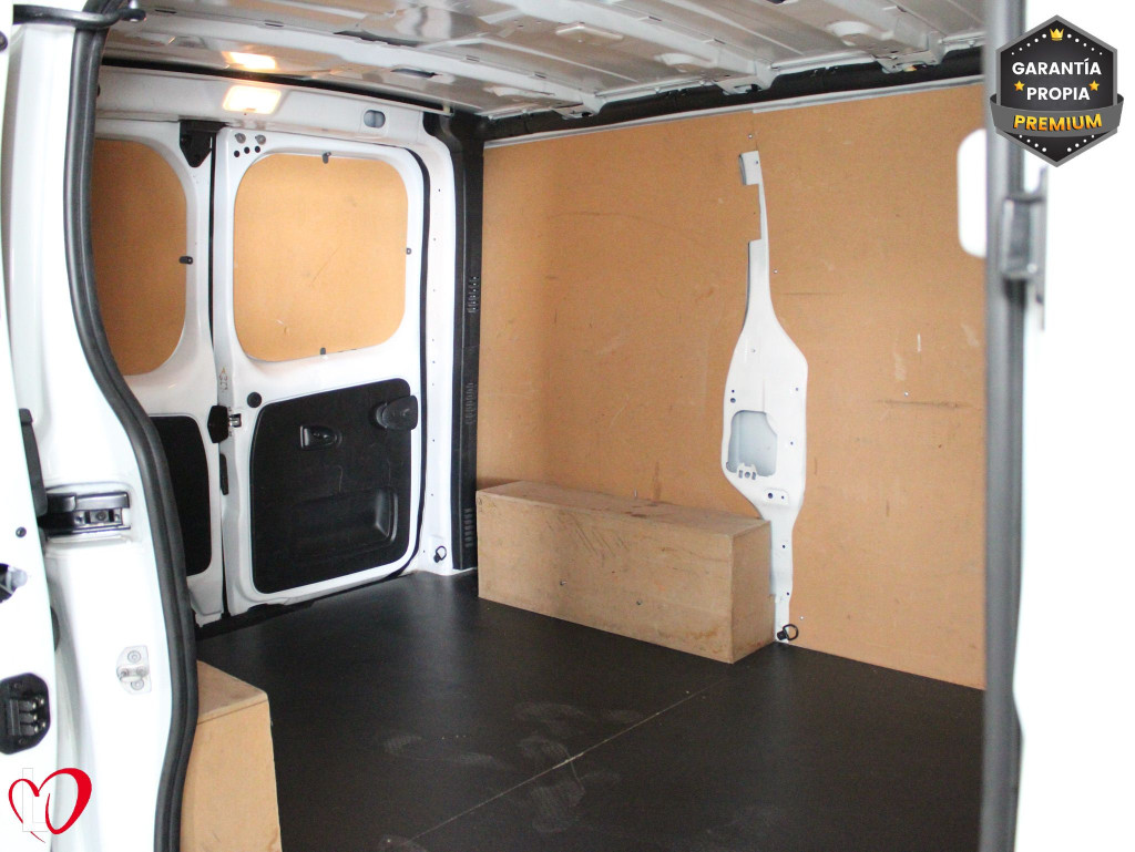 RENAULT TRAFIC 2.0 BluedCi L1 H1 FURGÓN 110 de segunda mano