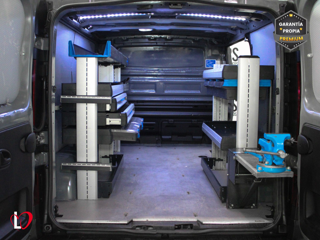 RENAULT TRAFIC 2.0 DCI AUTO.FURGON TALLER 145 de segunda mano