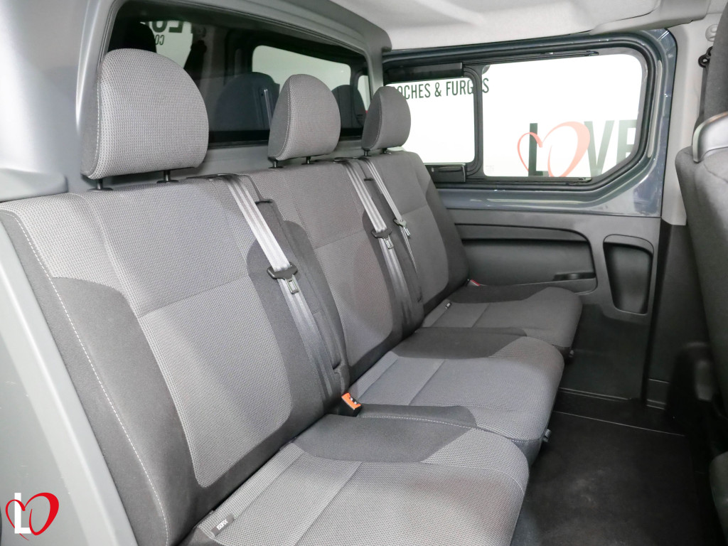 RENAULT TRAFIC 2.0 DCI COMBI 6 L2 120 de segunda mano
