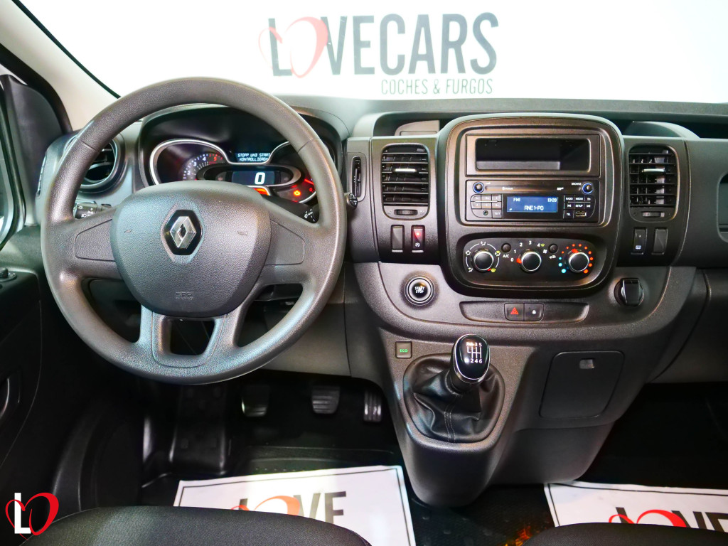 RENAULT TRAFIC 2.0 DCI COMBI 6 L2 120 de segunda mano