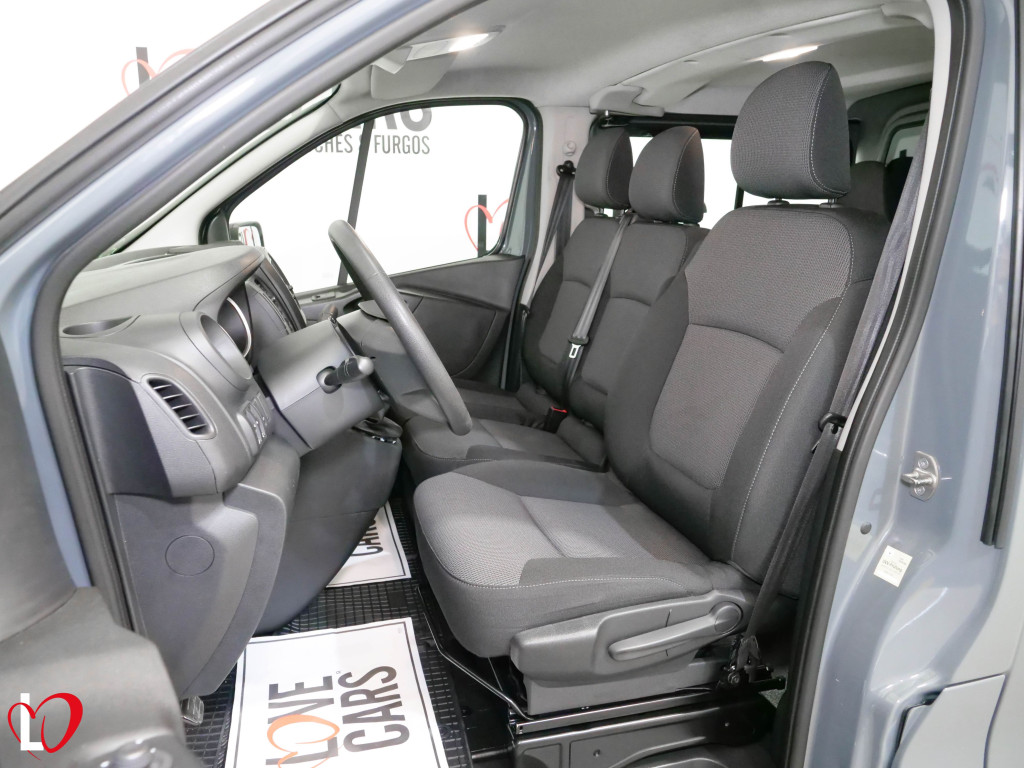 RENAULT TRAFIC 2.0 DCI COMBI 6 L2 120 de segunda mano