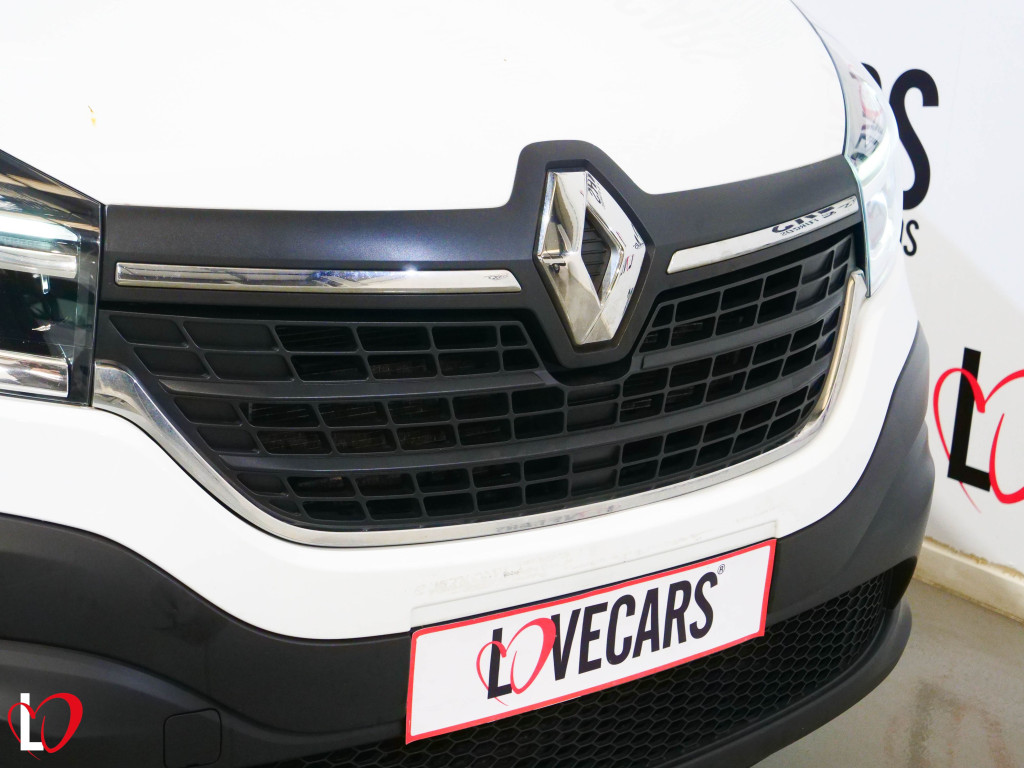 RENAULT TRAFIC 2.0 DCI COMBI 6 L2 120 de segunda mano