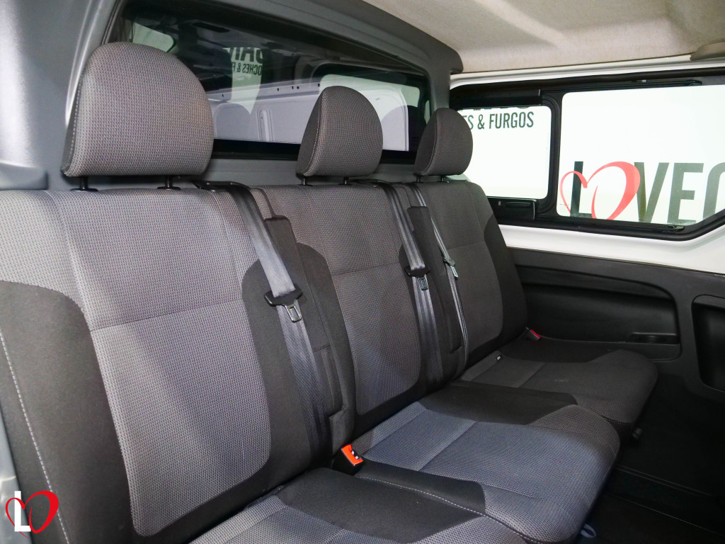 RENAULT TRAFIC 2.0 DCI COMBI 6 L2 120 de segunda mano