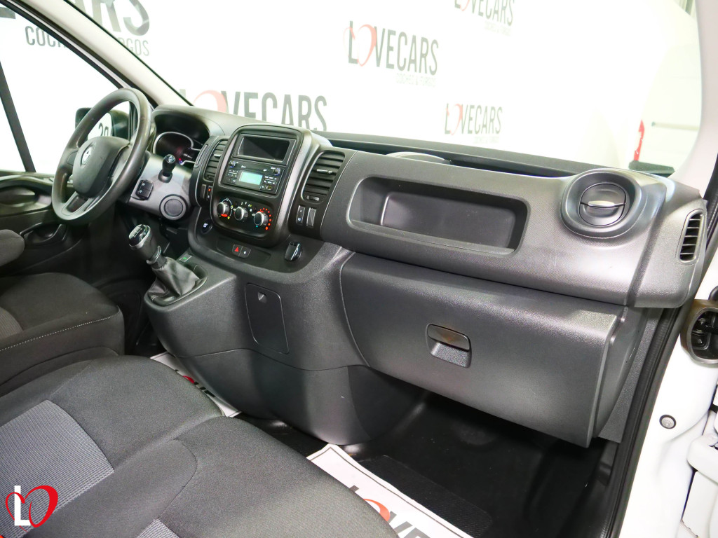RENAULT TRAFIC 2.0 DCI COMBI 6 L2 120 de segunda mano