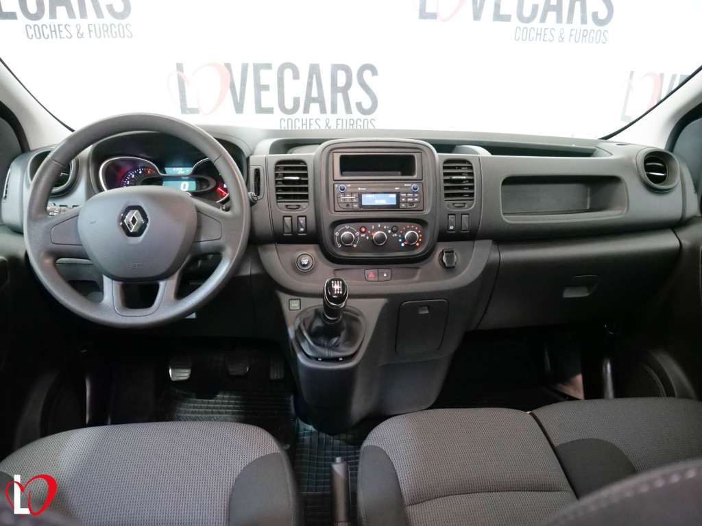 RENAULT TRAFIC 2.0 DCI COMBI 6 L2 120 de segunda mano