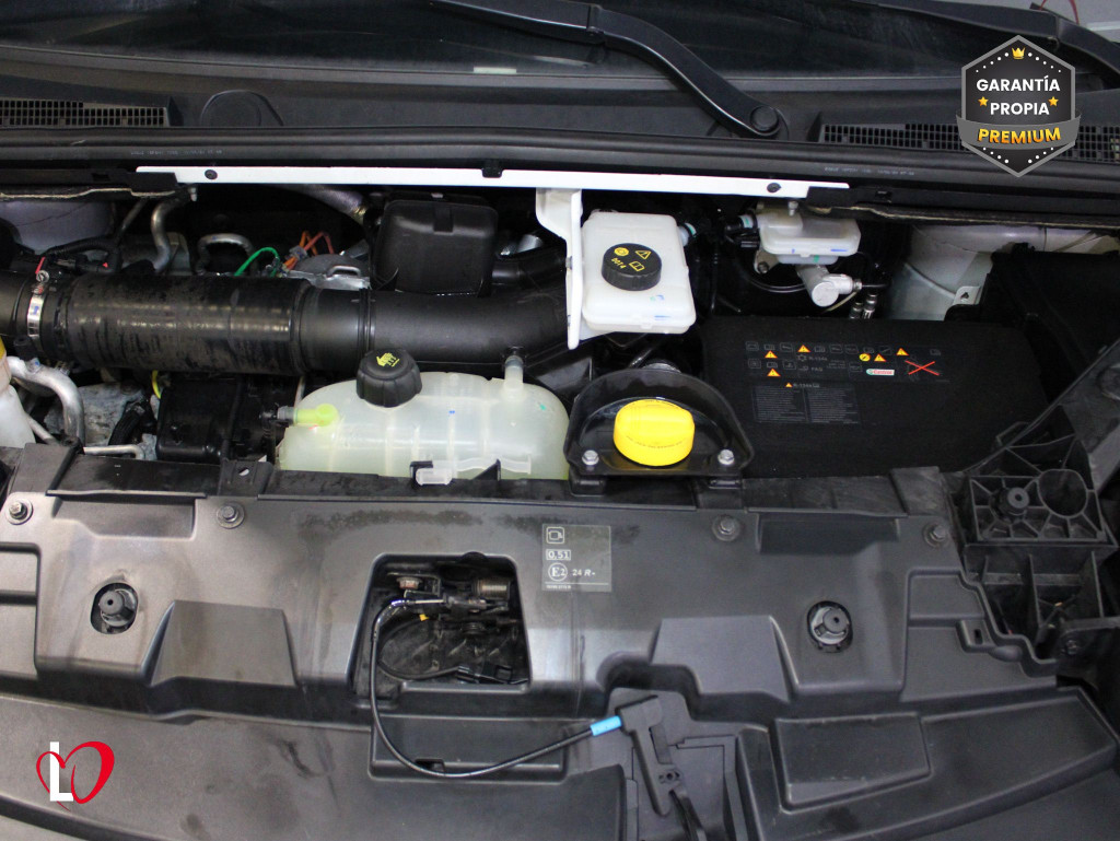 RENAULT TRAFIC 2.0 DCI COMBI 6 L2 120 de segunda mano