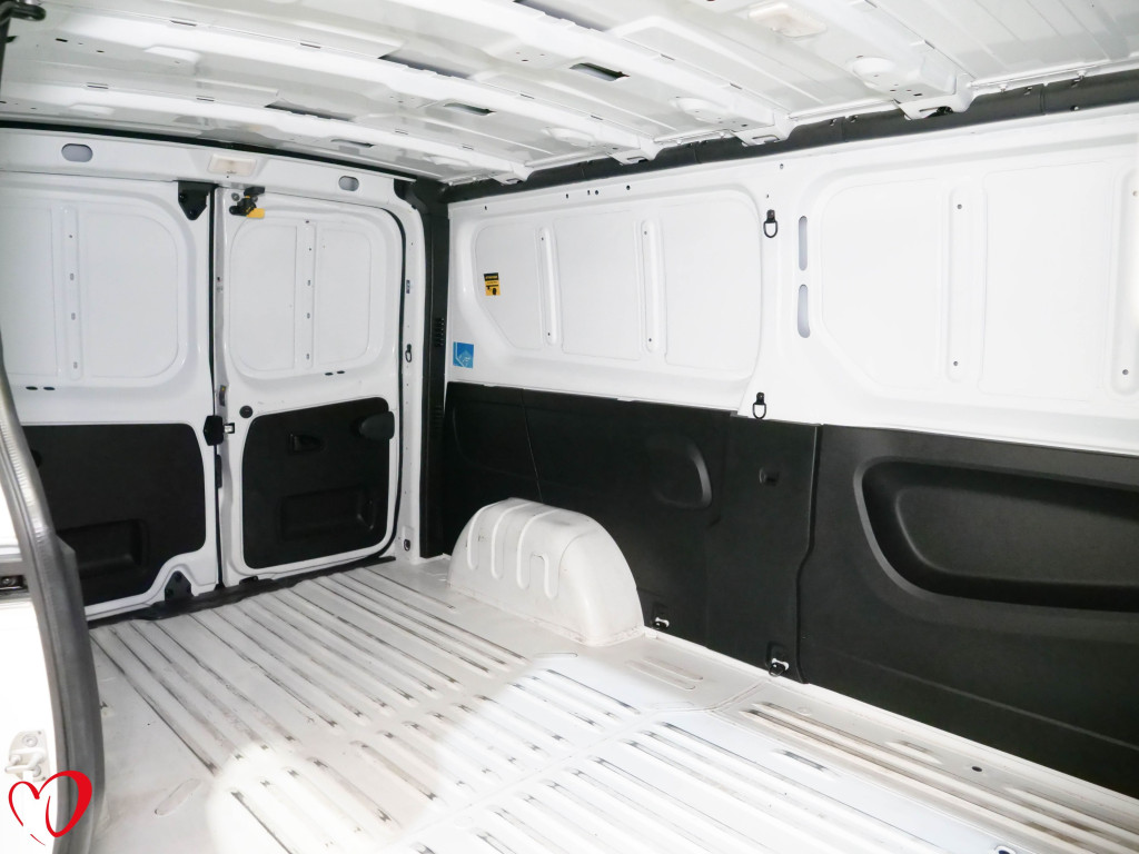 RENAULT TRAFIC 2.0 DCI FURGON L2 120 de segunda mano