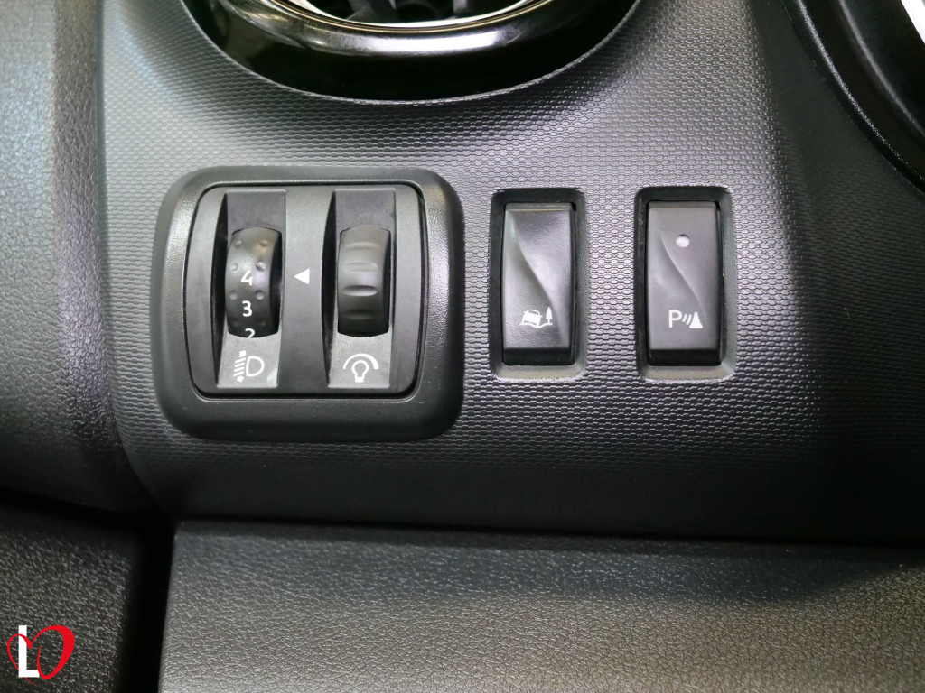 RENAULT TRAFIC 2.0 DCI FURGON L2 120 de segunda mano