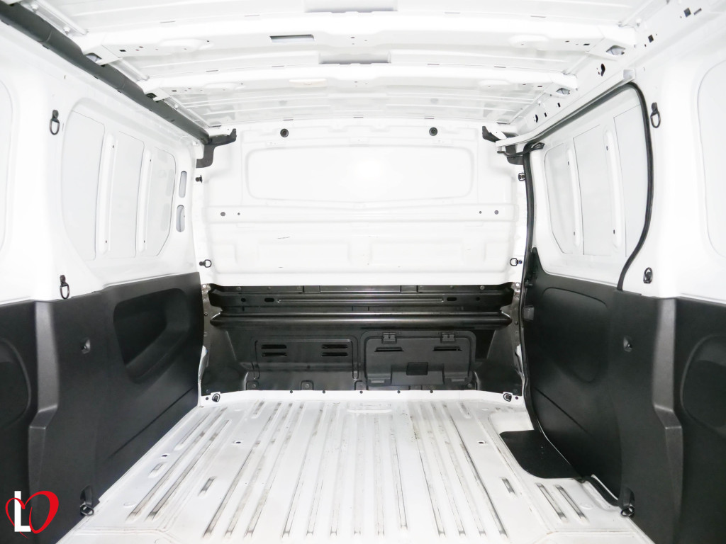 RENAULT TRAFIC 2.0 DCI FURGON L2 120 de segunda mano
