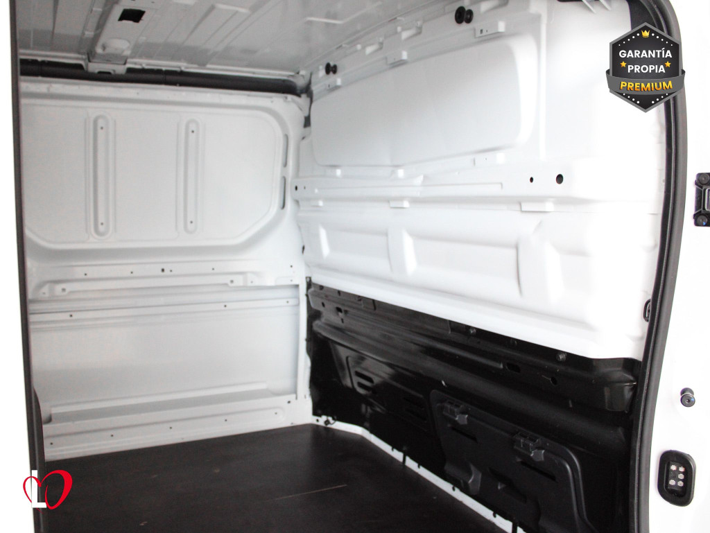 RENAULT TRAFIC 2.0 DCI FURGÓN L2 H1 2800KG GPS 130 de segunda mano