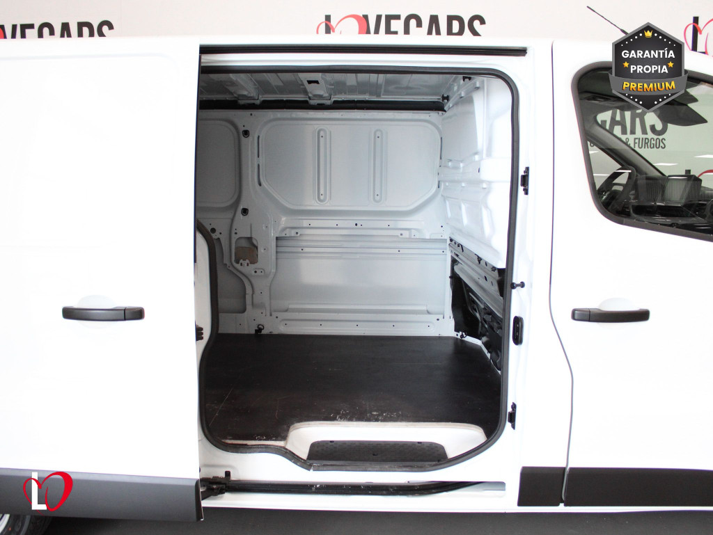 RENAULT TRAFIC 2.0 DCI FURGÓN L2 H1 2800KG GPS 130 de segunda mano