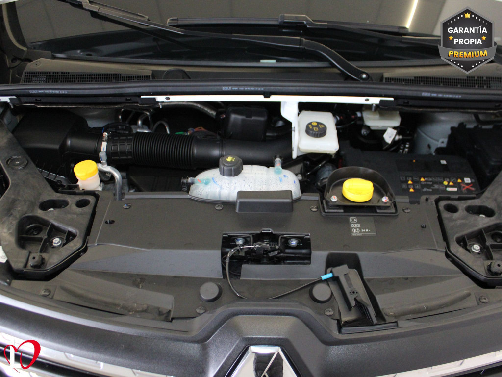 RENAULT TRAFIC 2.0 DCI LARGA COMBI 9 150 de segunda mano