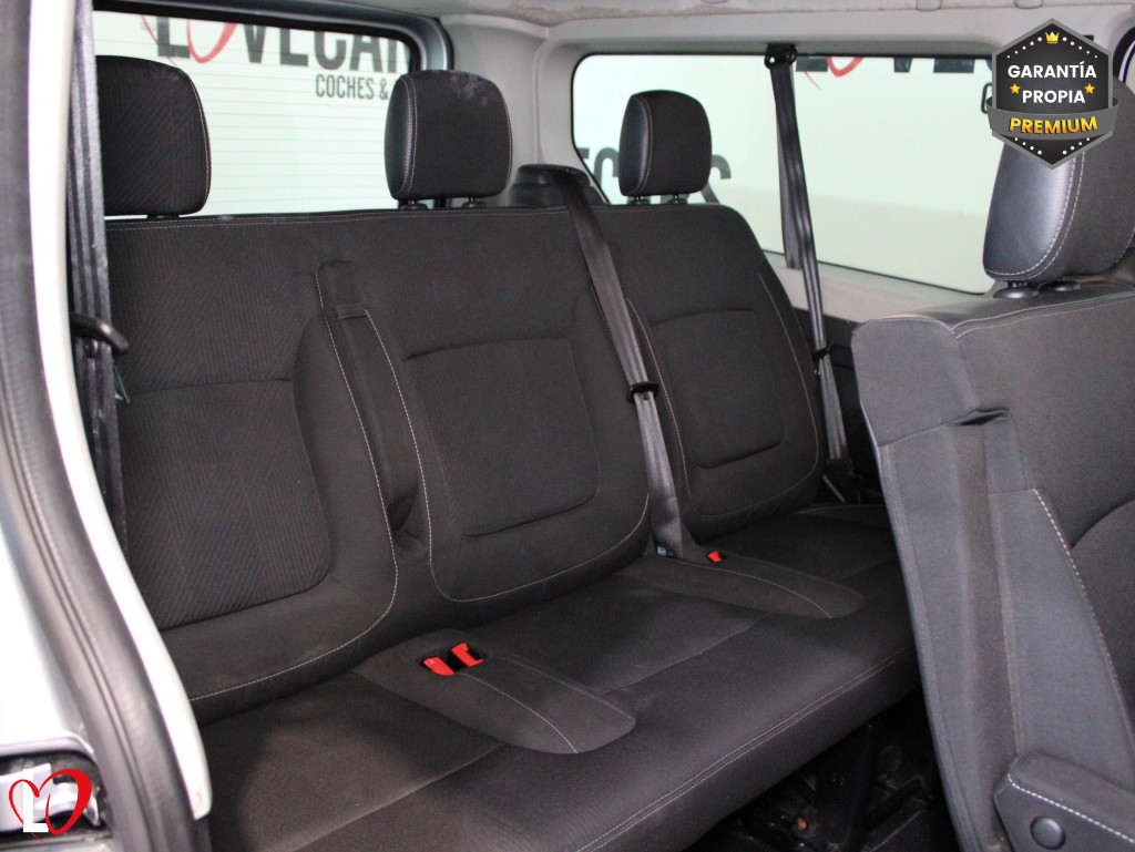 RENAULT TRAFIC 2.0 DCI LARGA COMBI 9 150 de segunda mano
