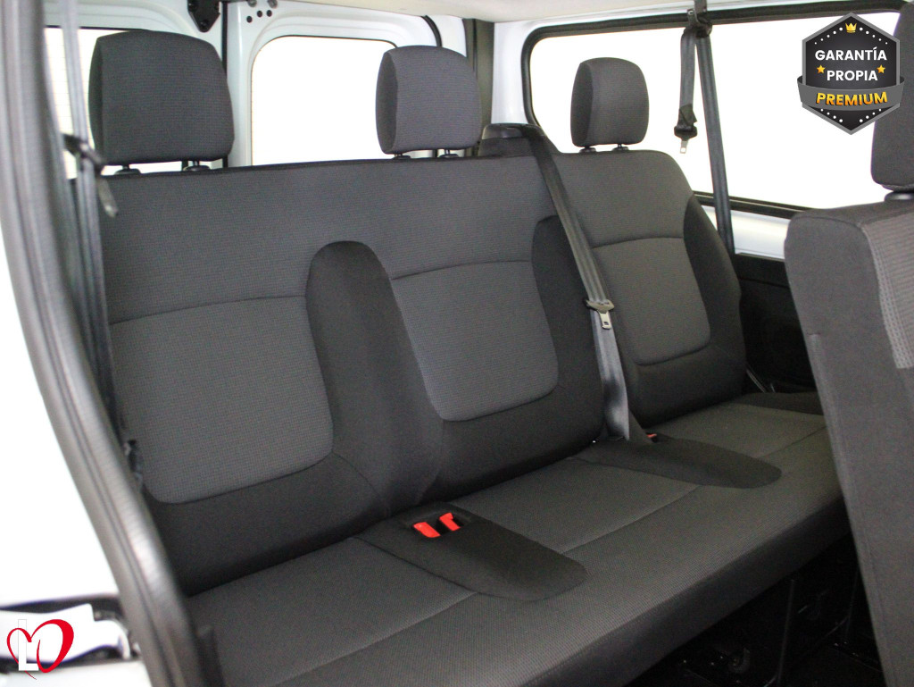 RENAULT TRAFIC 2.0 DCI LARGA COMBI 9 150 de segunda mano