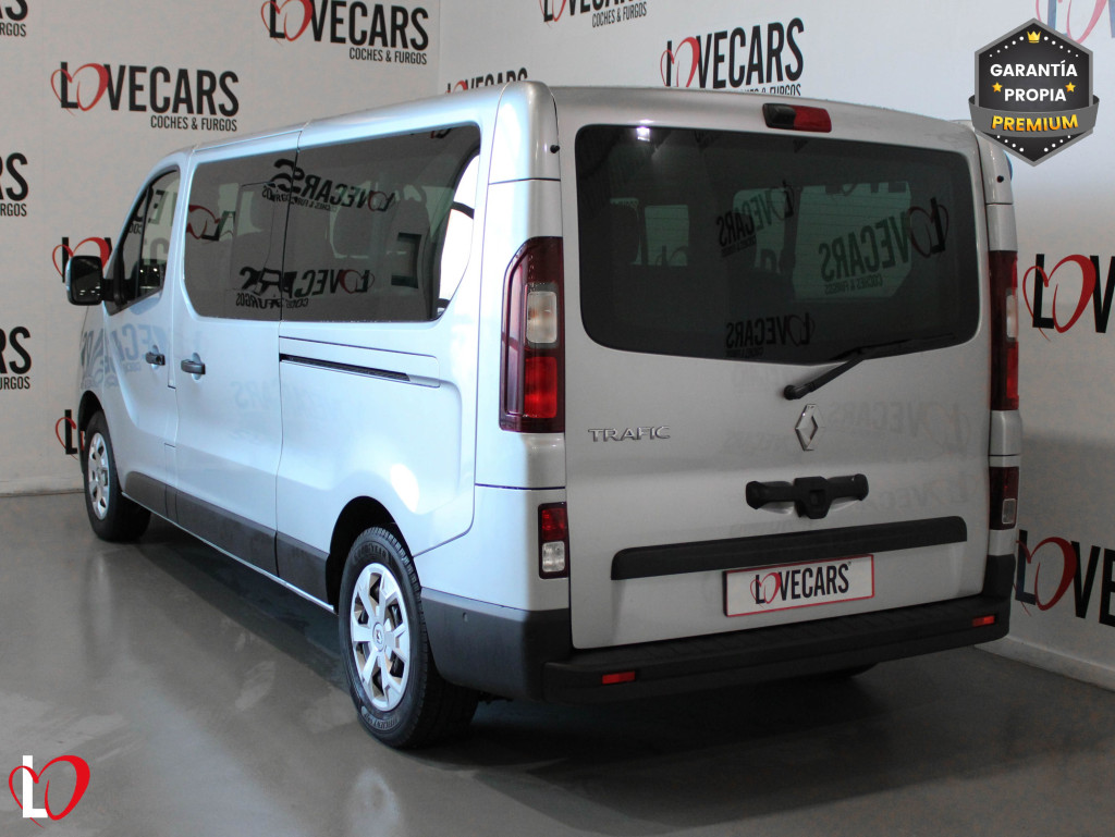 RENAULT TRAFIC 2.0 DCI LARGA COMBI 9 150 de segunda mano