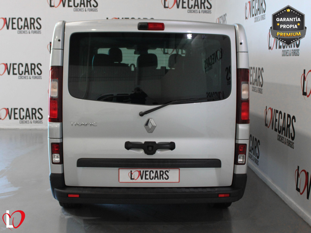 RENAULT TRAFIC 2.0 DCI LARGA COMBI 9 150 de segunda mano