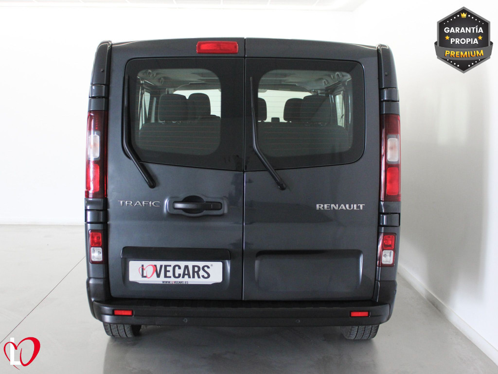 RENAULT TRAFIC 2.0 DCI LARGA COMBI 9 150 de segunda mano
