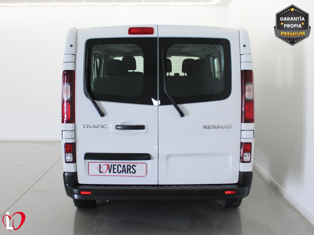 RENAULT TRAFIC 2.0 DCI LARGA COMBI 9 150 de segunda mano