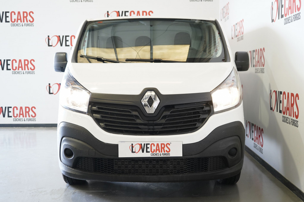 RENAULT TRAFIC DCI FURGON CERRADO 90 de segunda mano