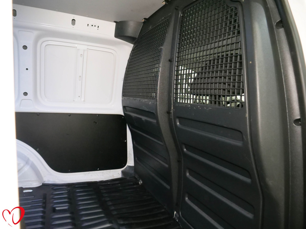 VOLKSWAGEN CADDY 2.0 TDI 4 MOTION FURGÓN 122 de segunda mano
