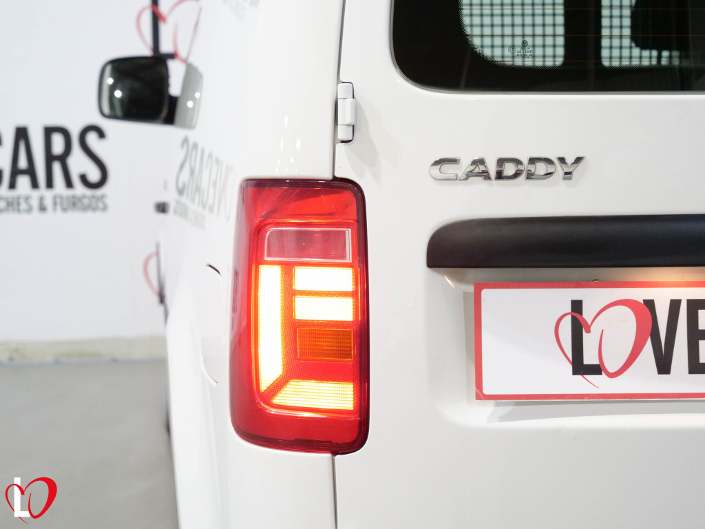 VOLKSWAGEN CADDY 2.0 TDI 4 MOTION FURGÓN 122 de segunda mano