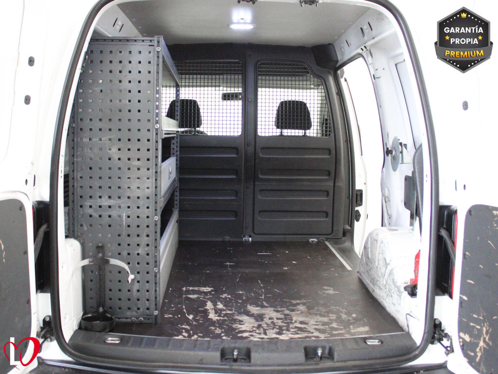 VOLKSWAGEN CADDY 2.0 TDI 4 MOTION FURGÓN TALLER 122 de segunda mano