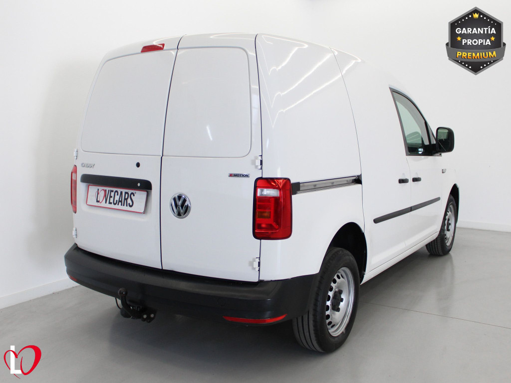 VOLKSWAGEN CADDY 2.0 TDI 4 MOTION FURGÓN TALLER 122 de segunda mano