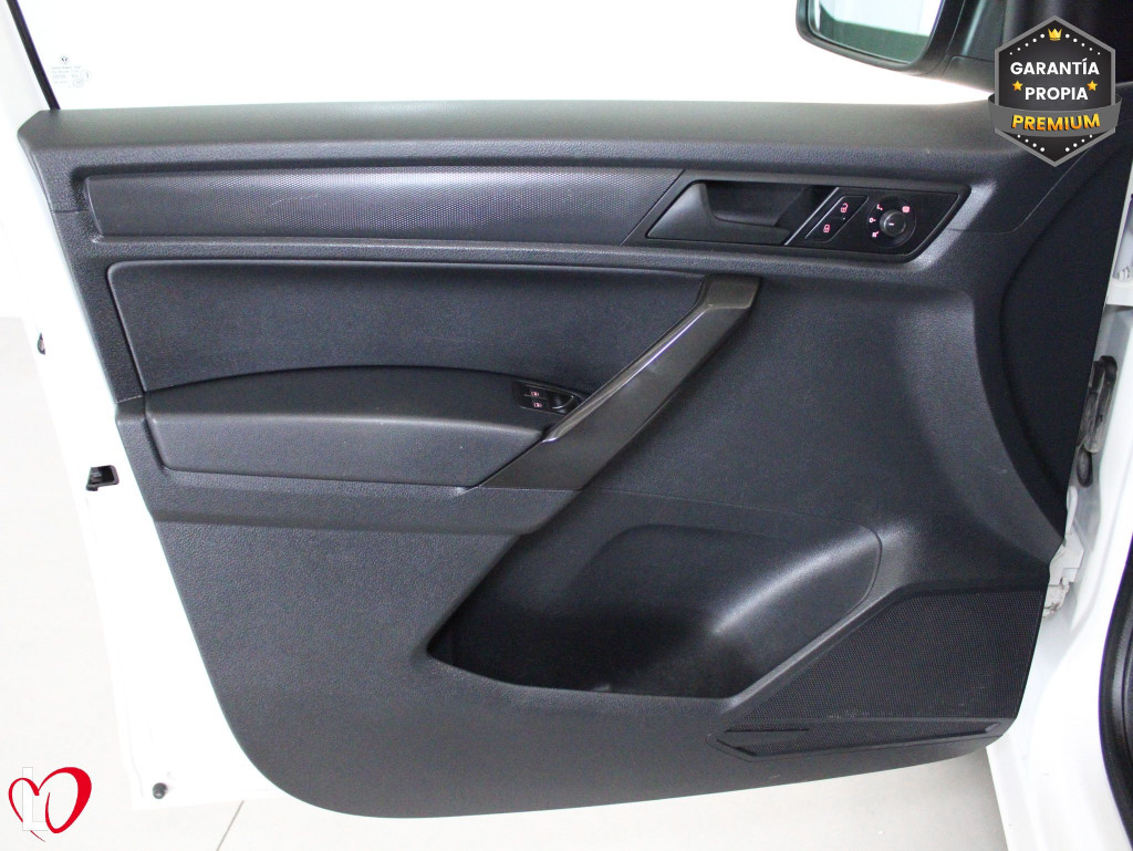 VOLKSWAGEN CADDY 2.0 TDI 4 MOTION FURGÓN TALLER 122 de segunda mano