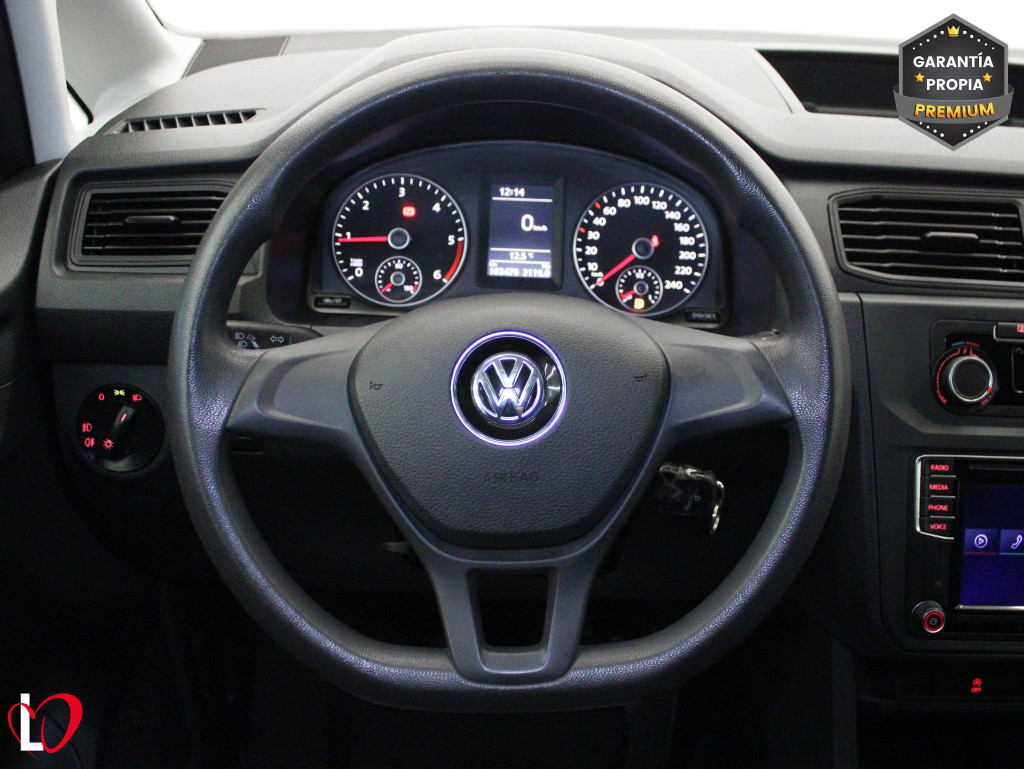 VOLKSWAGEN CADDY 2.0 TDI BMT FURGÓN CERRADO 102 de segunda mano