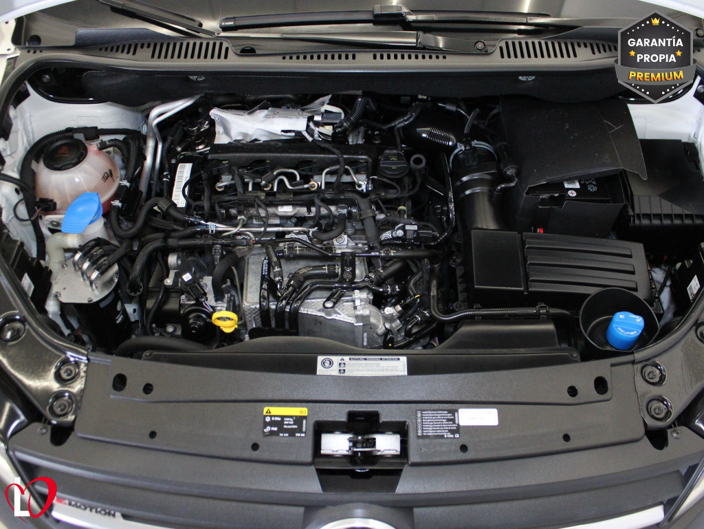 VOLKSWAGEN CADDY 2.0 TDI BUSINESS FURGÓN 4X4 6 VEL 122 de segunda mano