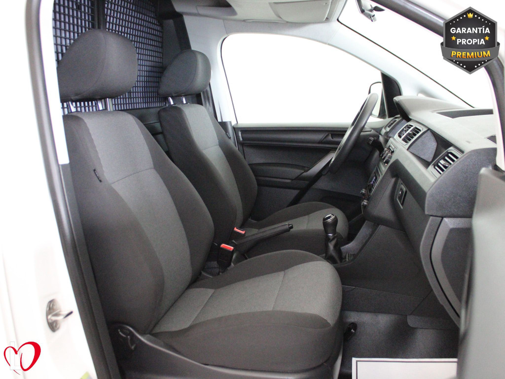 VOLKSWAGEN CADDY 2.0 TDI BUSINESS FURGÓN 4X4 6 VEL 122 de segunda mano