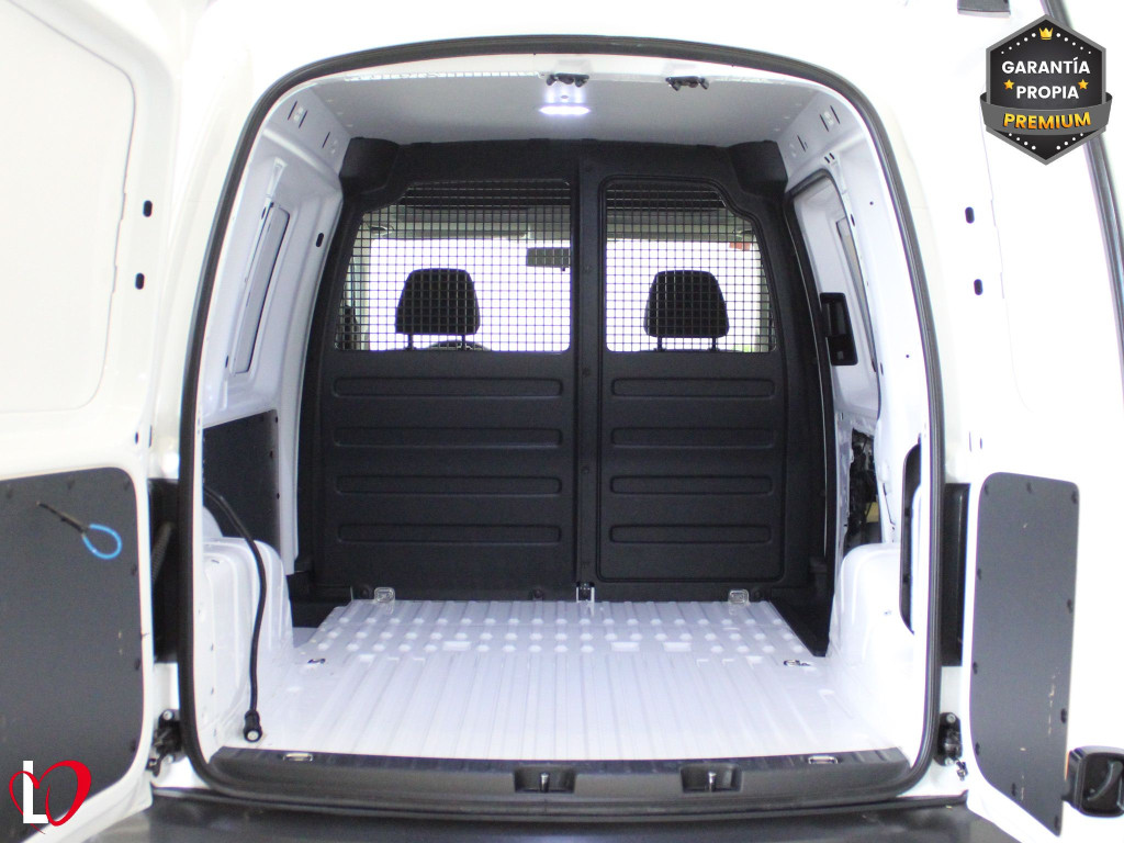 VOLKSWAGEN CADDY 2.0 TDI BUSINESS FURGÓN 4X4 6 VEL 122 de segunda mano