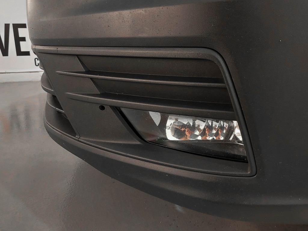 VOLKSWAGEN CADDY 2.0 TDI COMBI 5 PLAZAS 102 de segunda mano