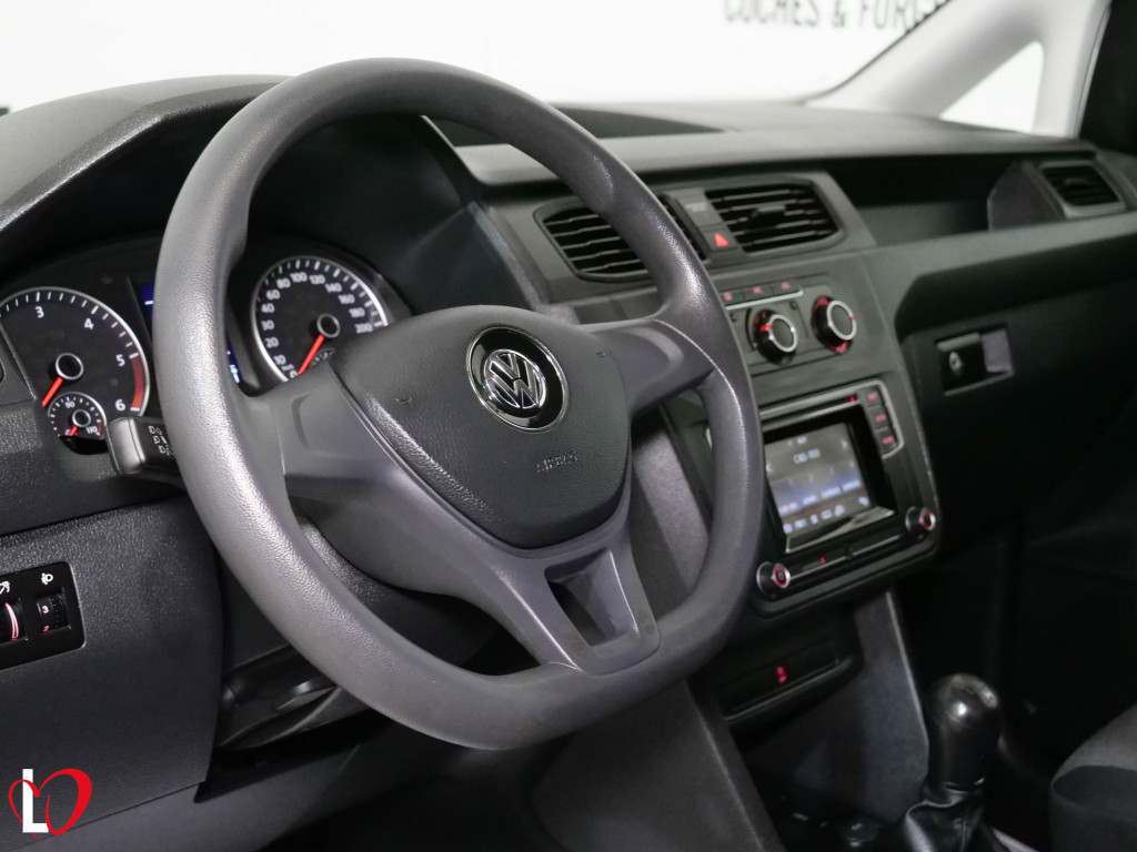 VOLKSWAGEN CADDY 2.0 TDI FURGÓN CERRADO 102 de segunda mano