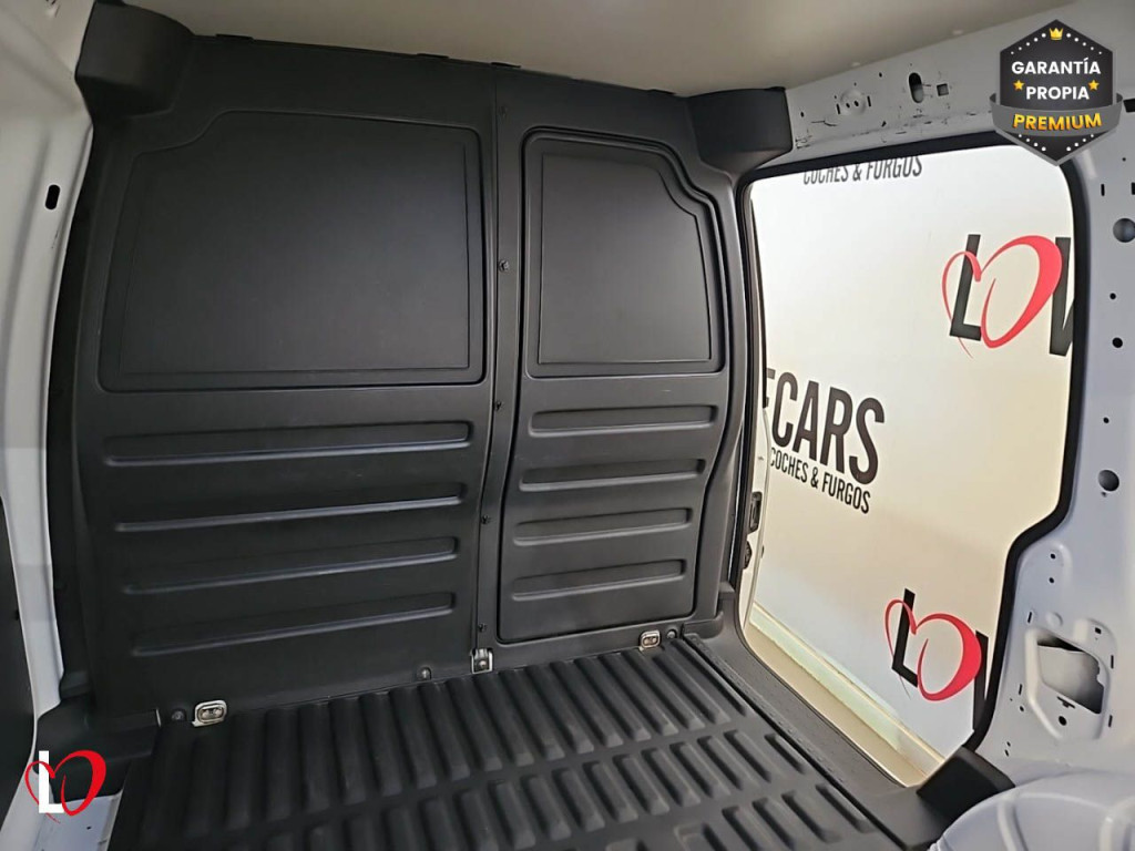 VOLKSWAGEN CADDY 2.0 TDI FURGÓN CERRADO 102 de segunda mano