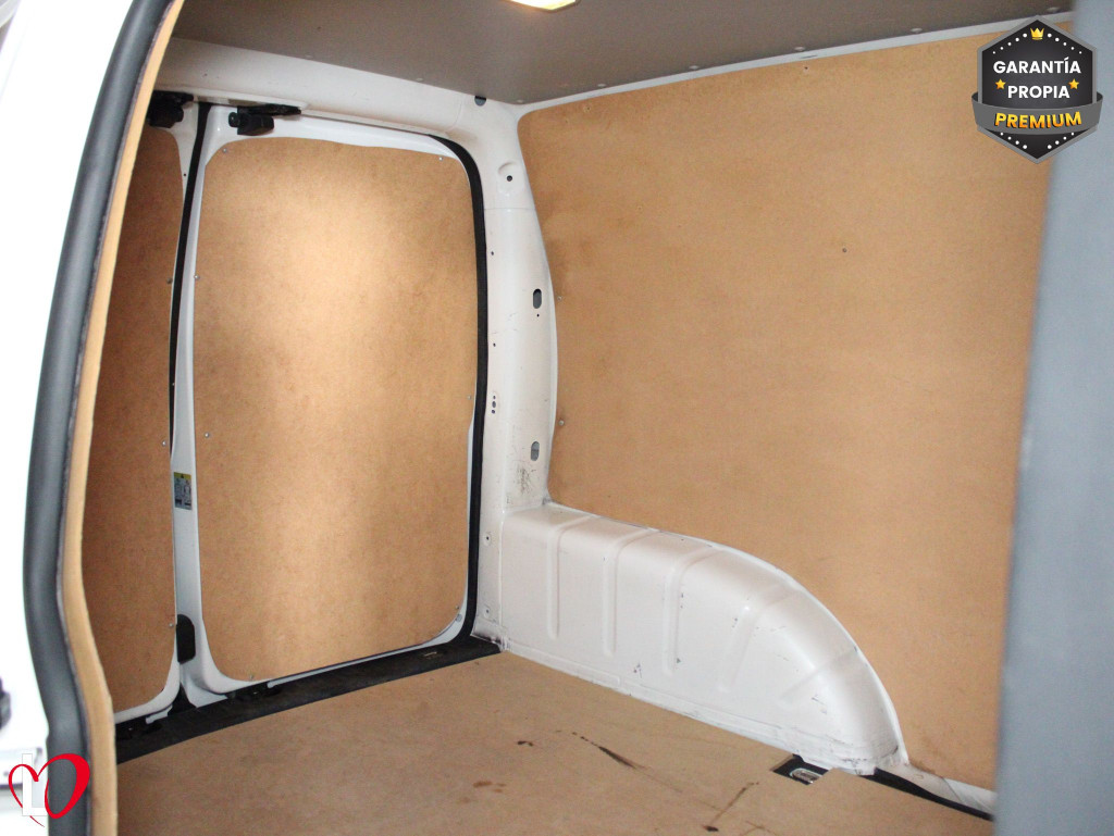 VOLKSWAGEN CADDY 2.0 TDI FURGÓN CERRADO 102 de segunda mano