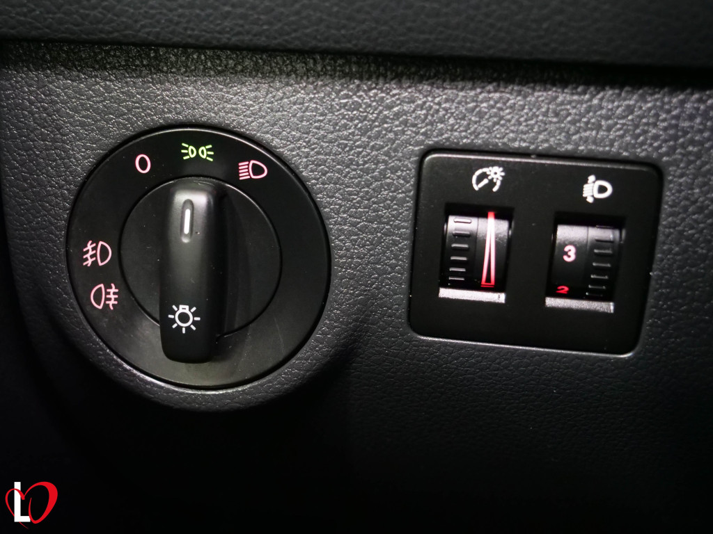 VOLKSWAGEN CADDY 2.0 TDI FURGÓN CERRADO 102 de segunda mano