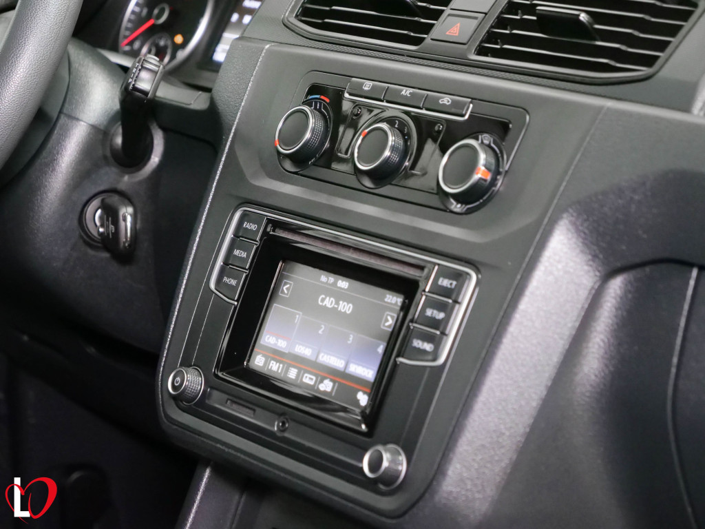 VOLKSWAGEN CADDY 2.0 TDI FURGÓN CERRADO 102 de segunda mano