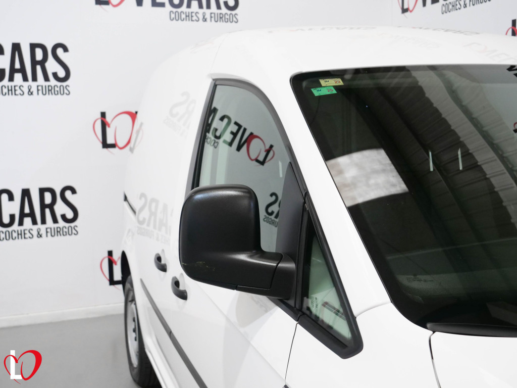 VOLKSWAGEN CADDY 2.0 TDI FURGÓN CERRADO 102 de segunda mano