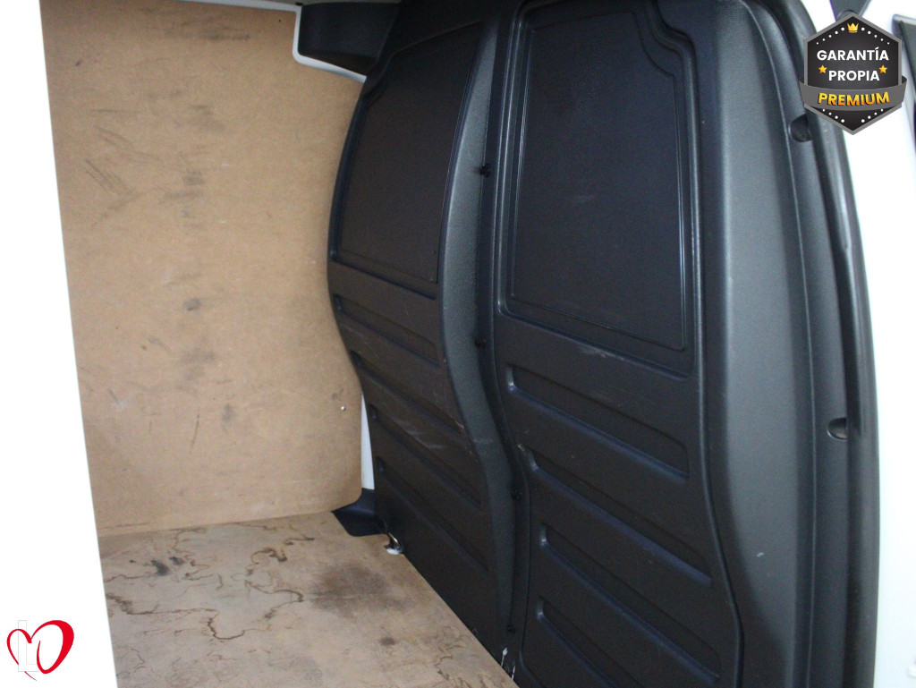 VOLKSWAGEN CADDY 2.0 TDI FURGÓN CERRADO 75 de segunda mano