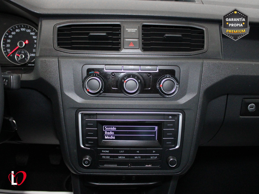 VOLKSWAGEN CADDY 2.0 TDI FURGÓN CERRADO MAXI 102 de segunda mano