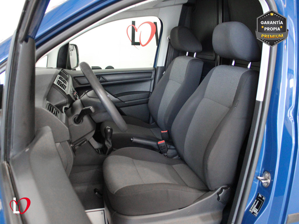VOLKSWAGEN CADDY 2.0 TDI FURGÓN CERRADO MAXI 102 de segunda mano