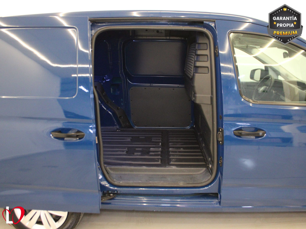 VOLKSWAGEN CADDY 2.0 TDI FURGÓN CERRADO MAXI 102 de segunda mano