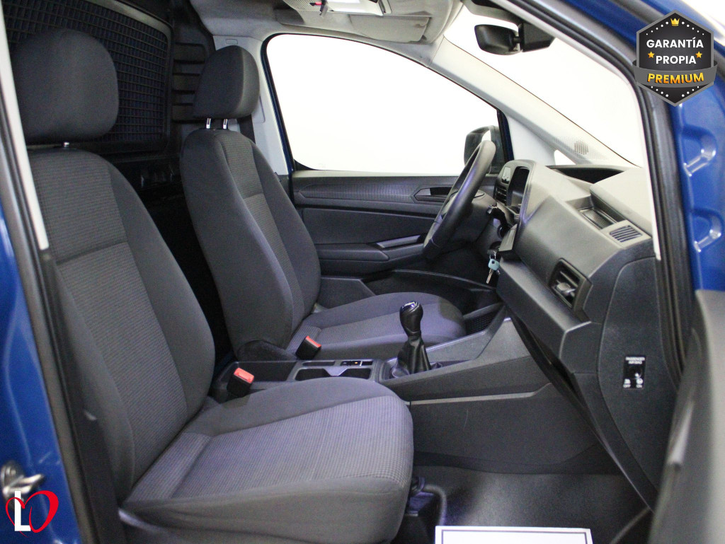 VOLKSWAGEN CADDY 2.0 TDI FURGÓN CERRADO MAXI 102 de segunda mano