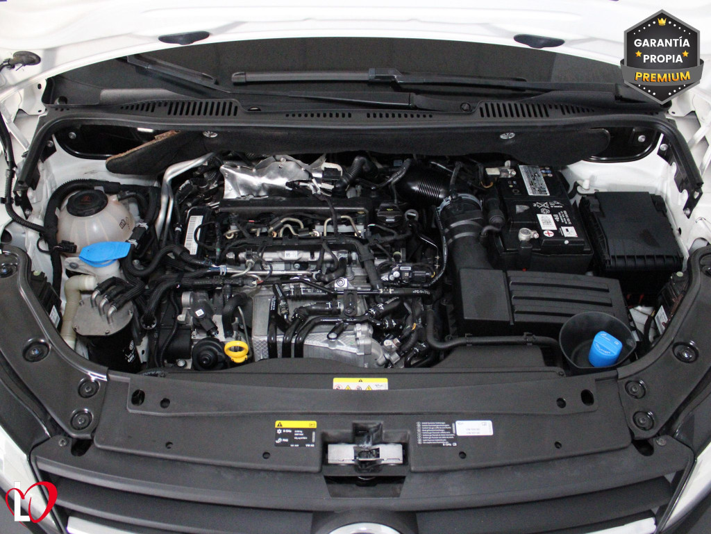 VOLKSWAGEN CADDY 2.0 TDI FURGÓN ISOTERMO 102 de segunda mano