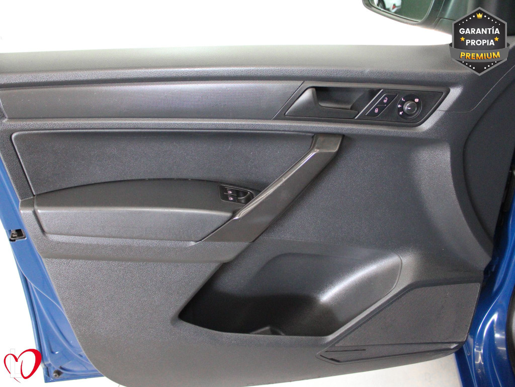 VOLKSWAGEN CADDY 2.0 TDI FURGÓN MAXI BUSINESS 102 de segunda mano