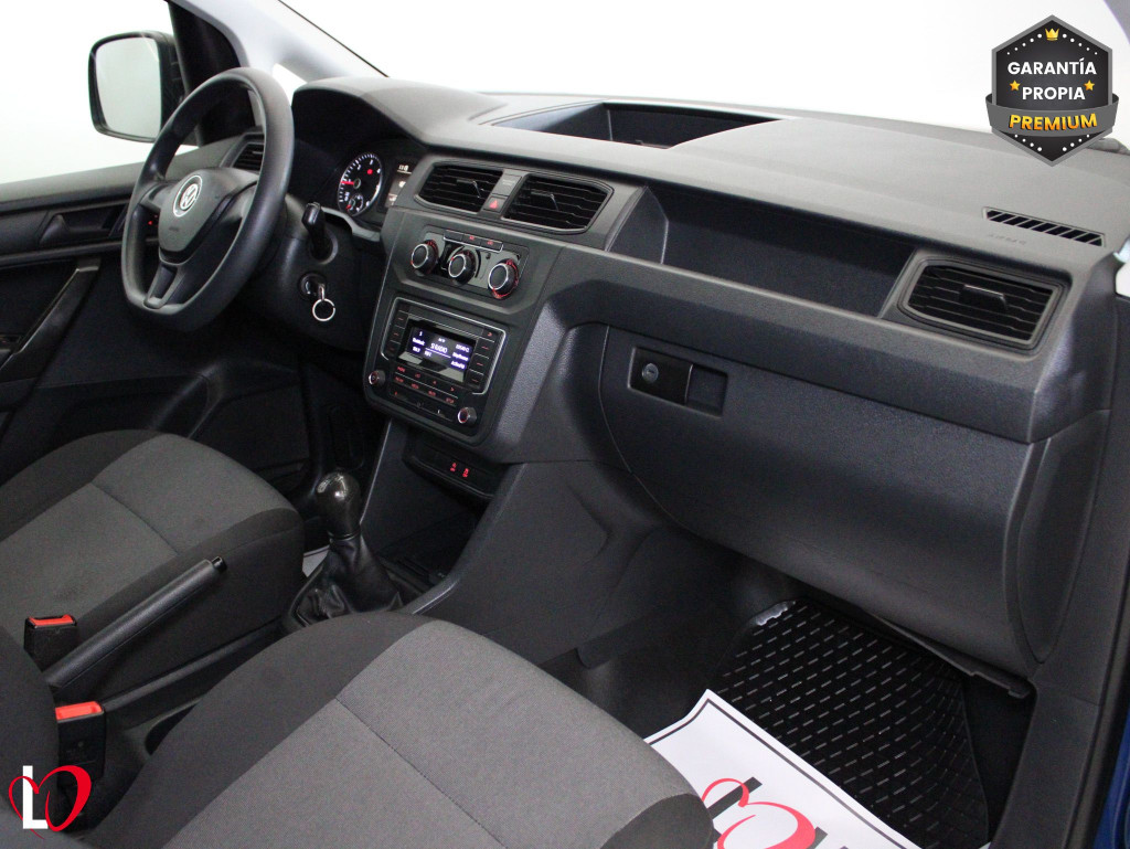VOLKSWAGEN CADDY 2.0 TDI FURGÓN MAXI BUSINESS 102 de segunda mano