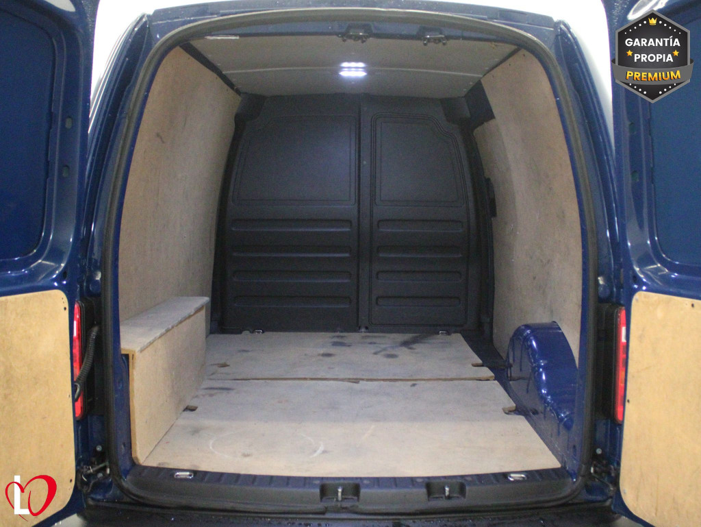 VOLKSWAGEN CADDY 2.0 TDI FURGÓN MAXI BUSINESS 102 de segunda mano